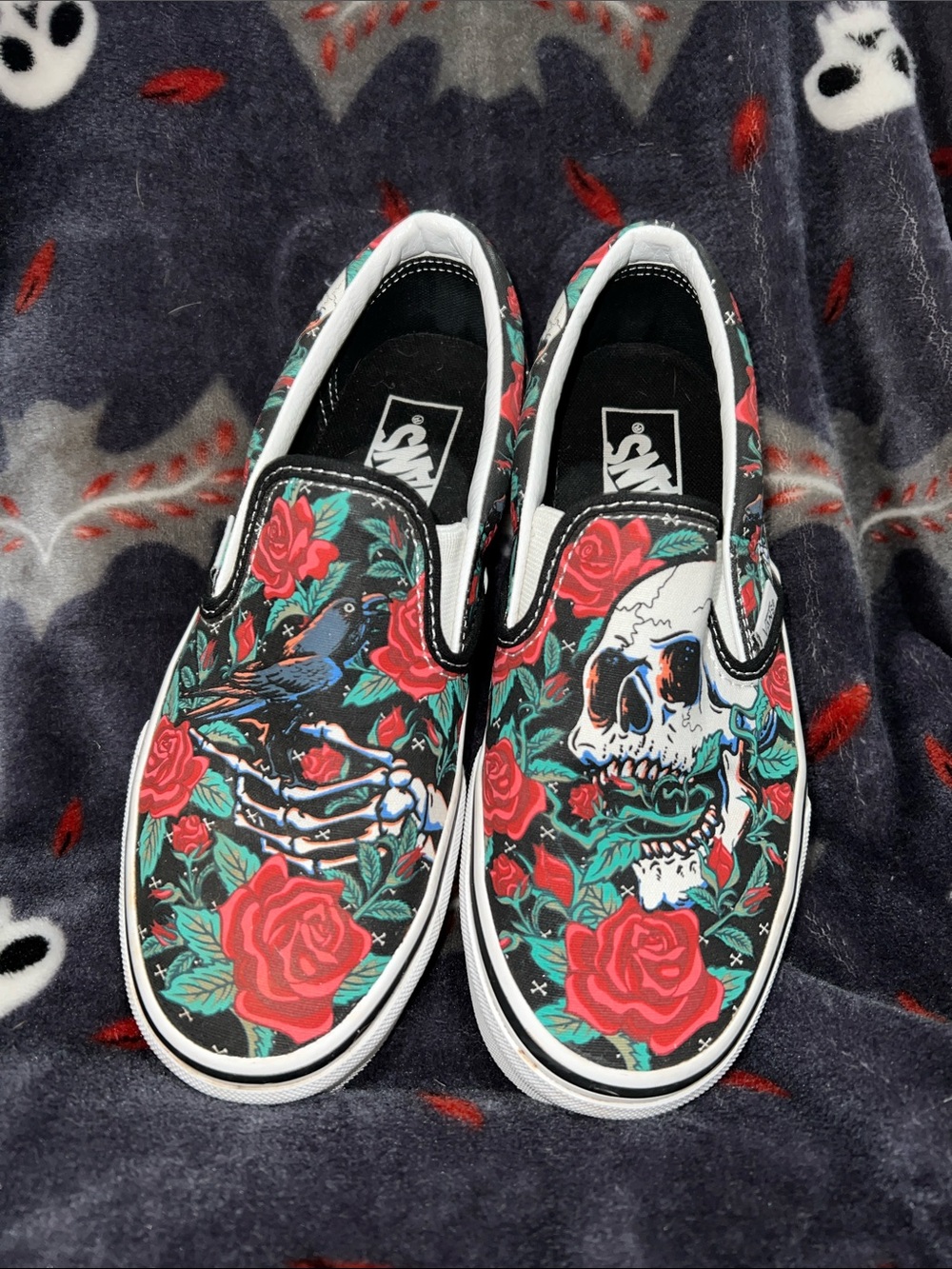 Vans Slip-On Floral Skull Skate Shoes in Black, Red, Teal